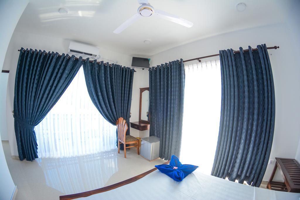 Nebula Residence Negombo Luaran gambar